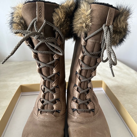 Ecco Hydromax Winter Boots -8 - Picture 3 of 8